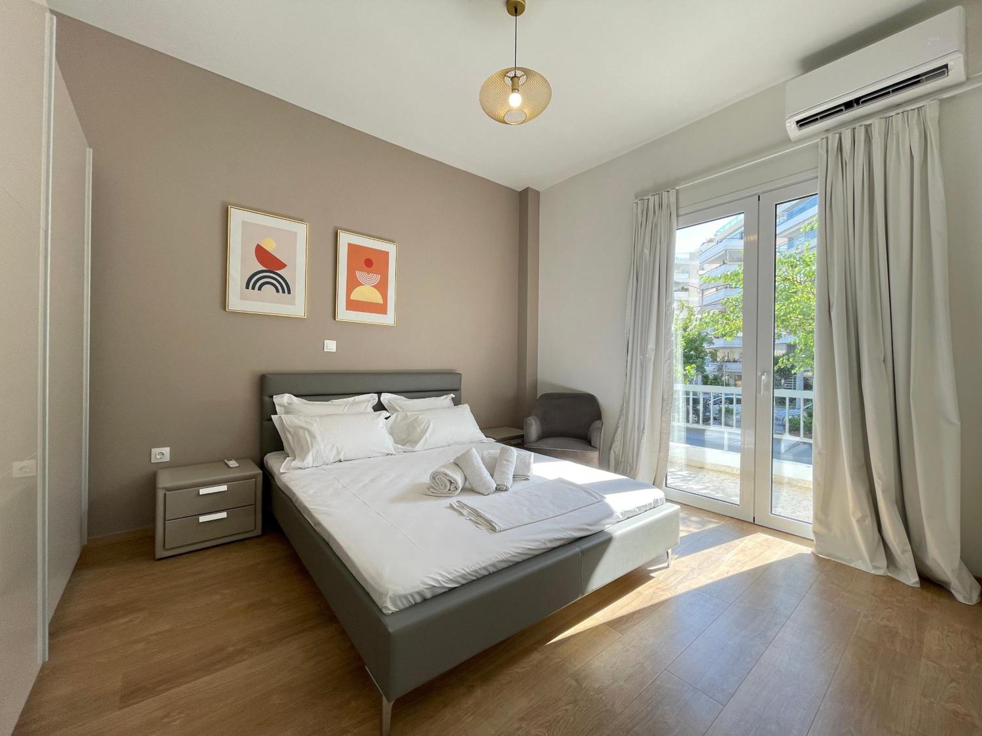 Athenean Bnb Seaside Serenity Steps From The Riviera Exteriér fotografie