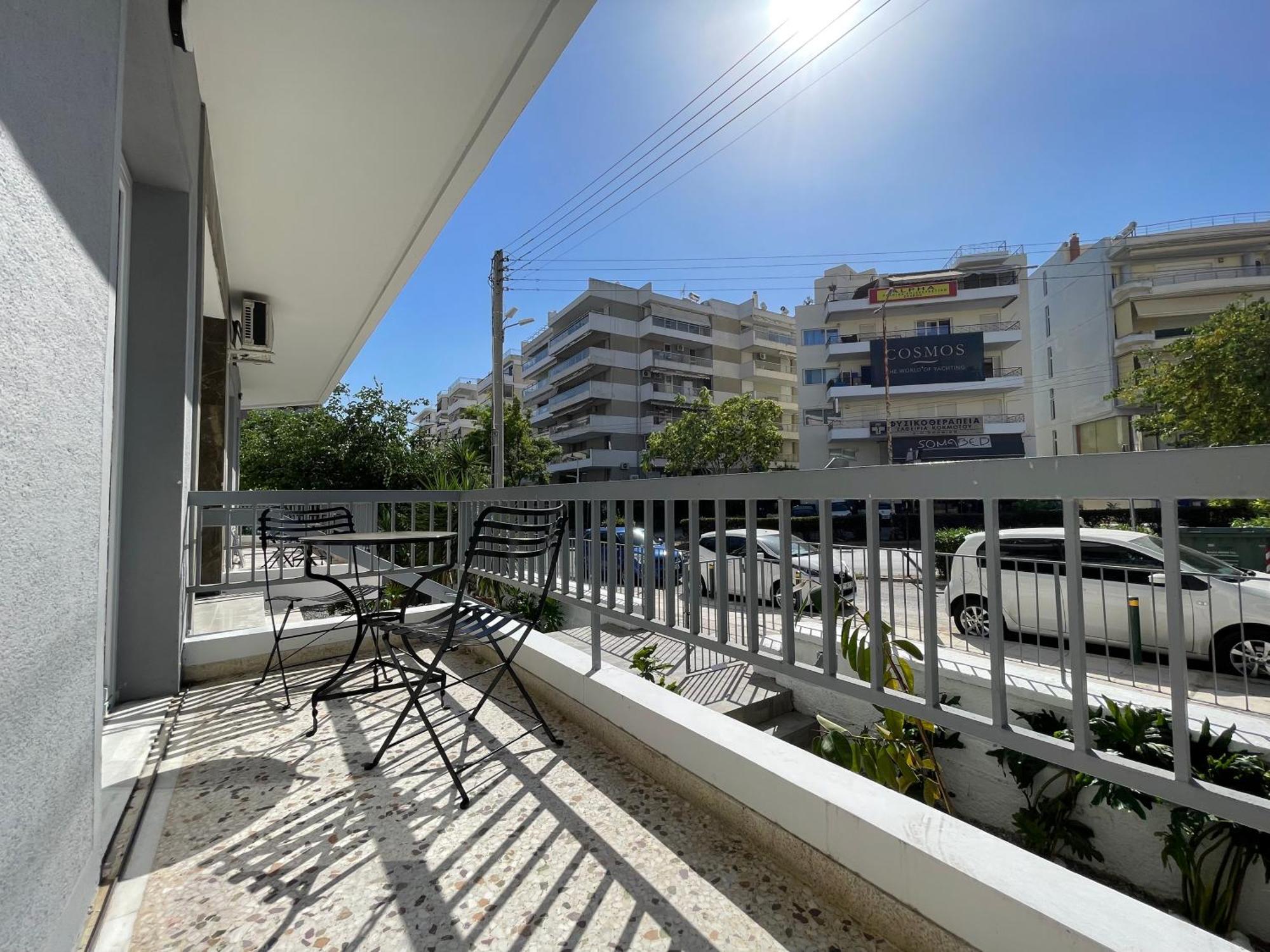 Athenean Bnb Seaside Serenity Steps From The Riviera Exteriér fotografie